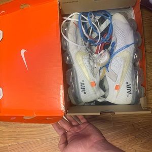 Off white vapormax